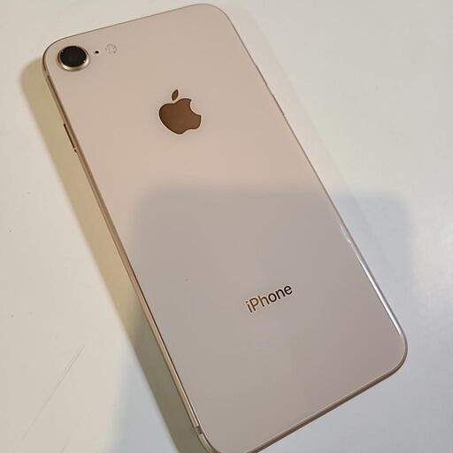 iPhone8 ゴールド 256GB (mama) てだこ浦西の携帯電話/スマホの中古