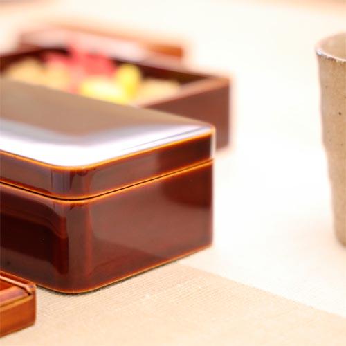 飛騨春慶 元田漆器 隅丸二段弁当箱 伝統工芸品 木製 弁当箱／箸箱