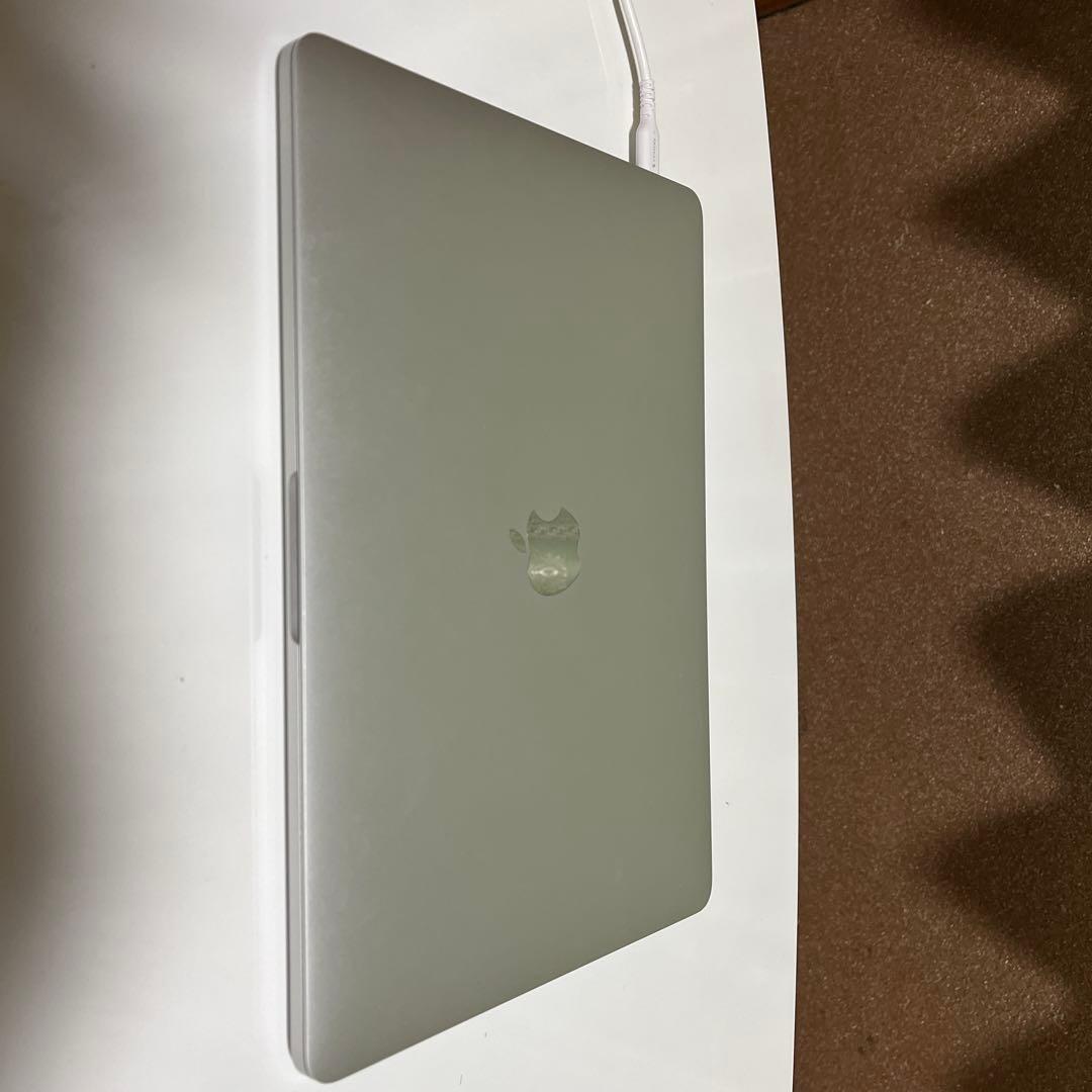 Apple MacBook Pro 2019年モデル、ほとんど使ってません。 MacBook Pro (13-inch, 2019, Thunderbolt 3ポートx 2) - 技術仕様